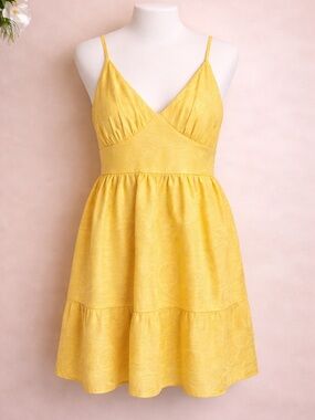 Wild Fable Women’s Size Large Yellow Spaghetti Strap Sundress